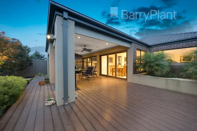 22 Grandvue Boulevard, Pakenham VIC 3810