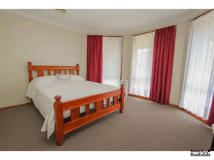 Fourth view of Homely house listing, 19 Jagoe Drive, Kelso NSW 2795