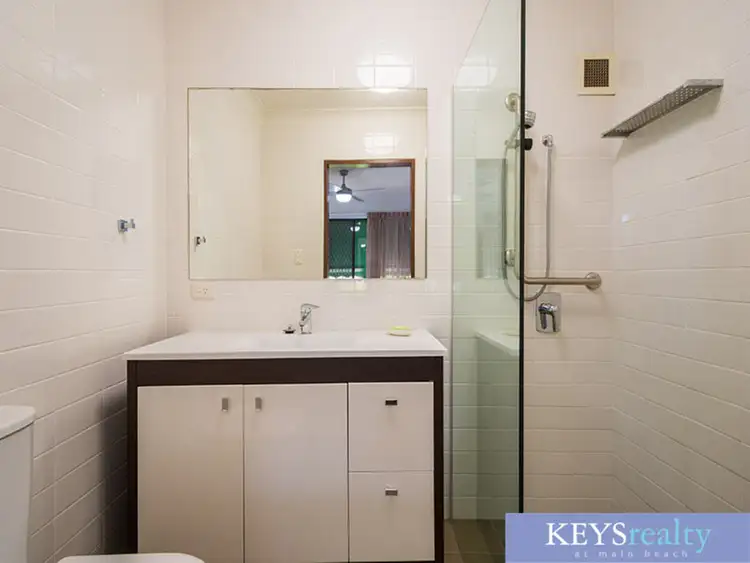 Sixth view of Homely unit listing, "High Noon", 2 Dunlop Court, Mermaid Waters QLD 4218