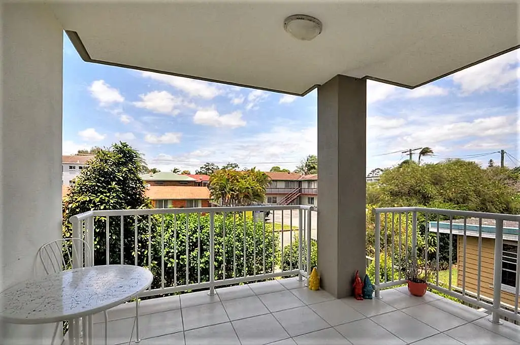 Main view of Homely unit listing, 1/7 Phillip Street, Labrador QLD 4215