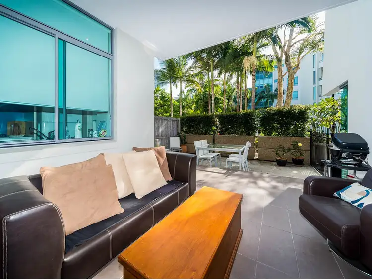58/28 Bayview Street, Runaway Bay QLD 4216