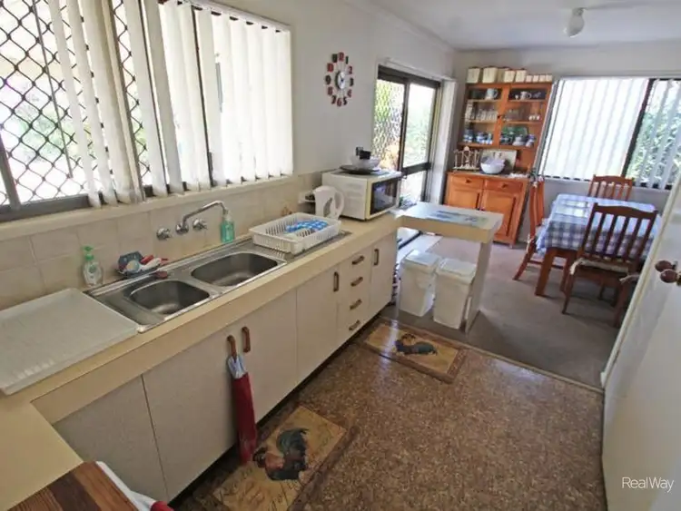 Fifth view of Homely house listing, 8 Robertson Street, Kepnock QLD 4670