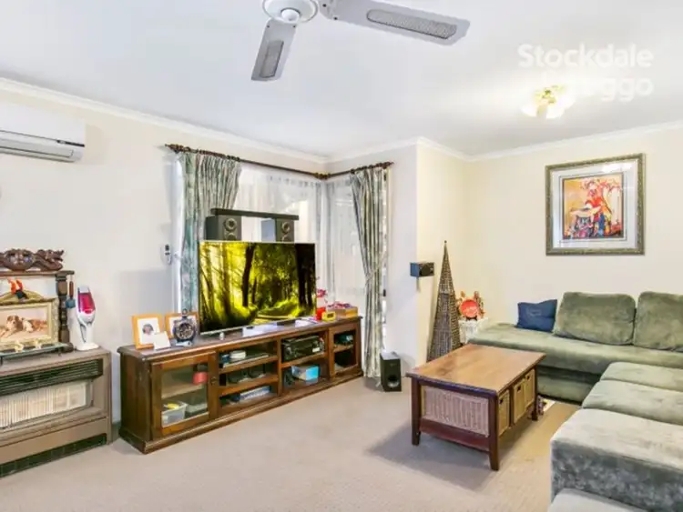 Third view of Homely house listing, 1 Aurea Court, Narre Warren VIC 3805