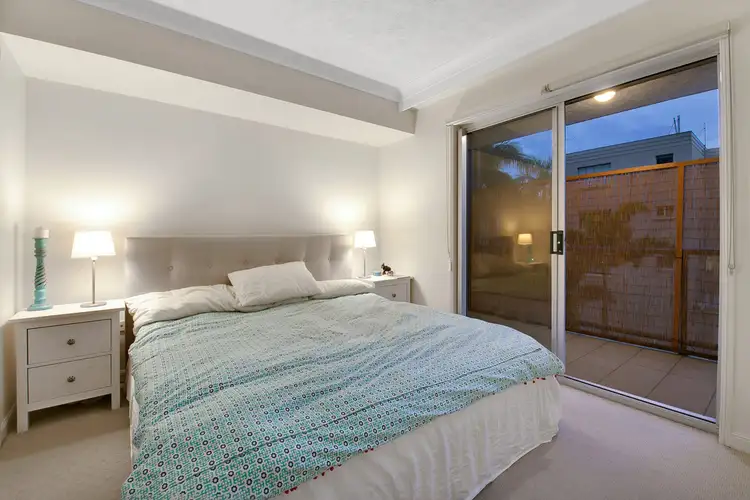 Sixth view of Homely apartment listing, 4/19 Thorn Street, Kangaroo Point QLD 4169