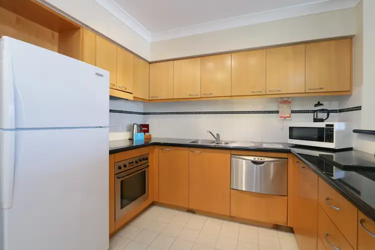 Fifth view of Homely serviced apartment listing, 61/128 Mounts Bay Road, Perth WA 6000