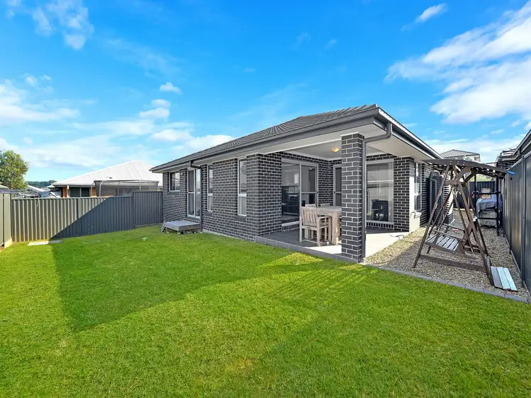 30 Fleet Avenue, Jordan Springs NSW 2747