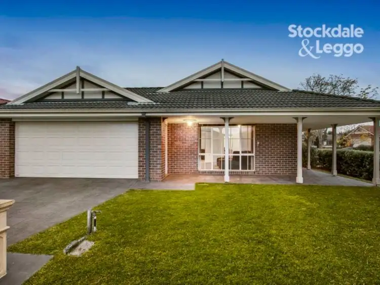 15 Brookville Court, Narre Warren South VIC 3805