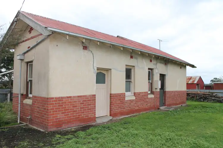 2 Holmchase Road, Elliminyt VIC 3250