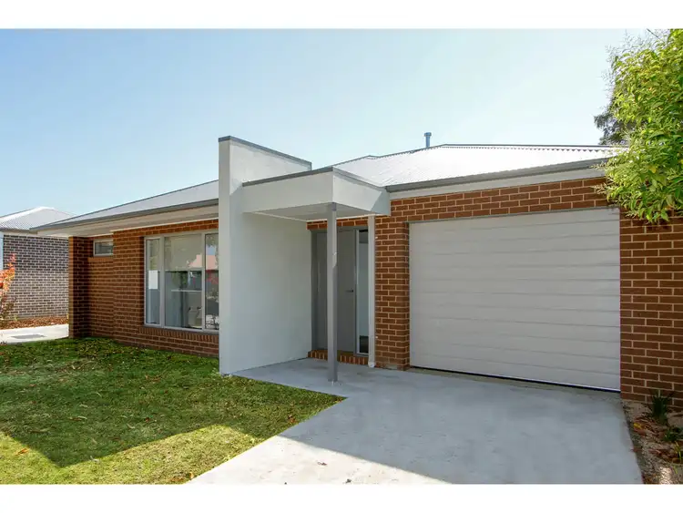 1/137 Market Street, Sale VIC 3850