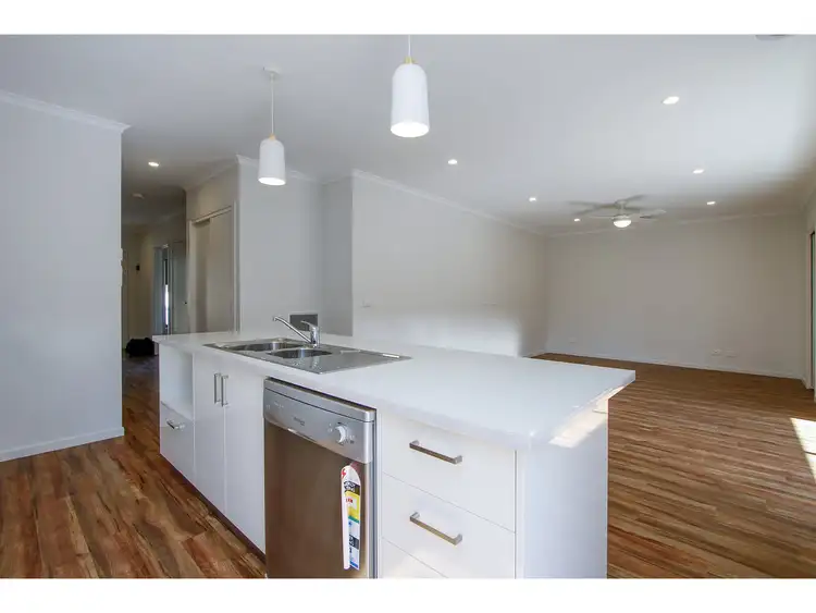 Third view of Homely townhouse listing, 1/137 Market Street, Sale VIC 3850