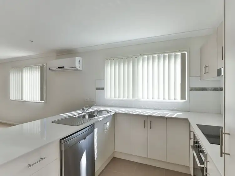 Sixth view of Homely unit listing, 2/303-305 Bridge Street, Newtown QLD 4350