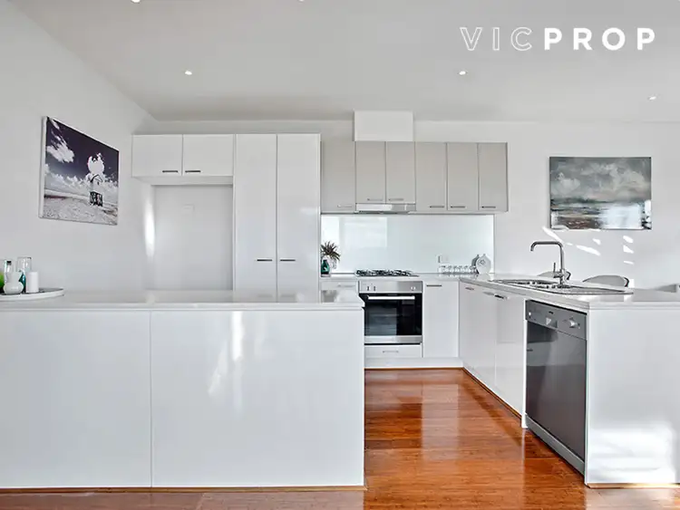 Fourth view of Homely apartment listing, 32/881 Doncaster Road, Doncaster East VIC 3109