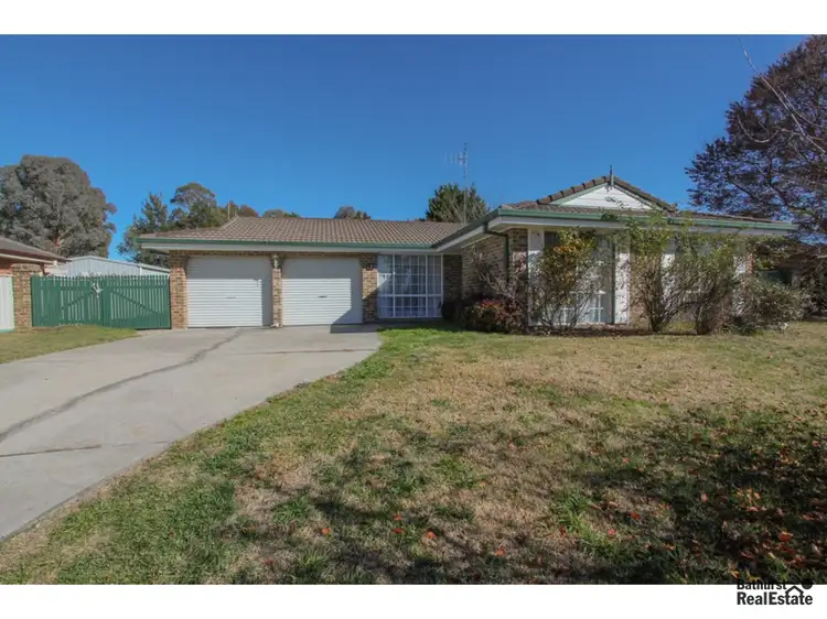 Main view of Homely house listing, 18 Pryce Parade, Bathurst NSW 2795