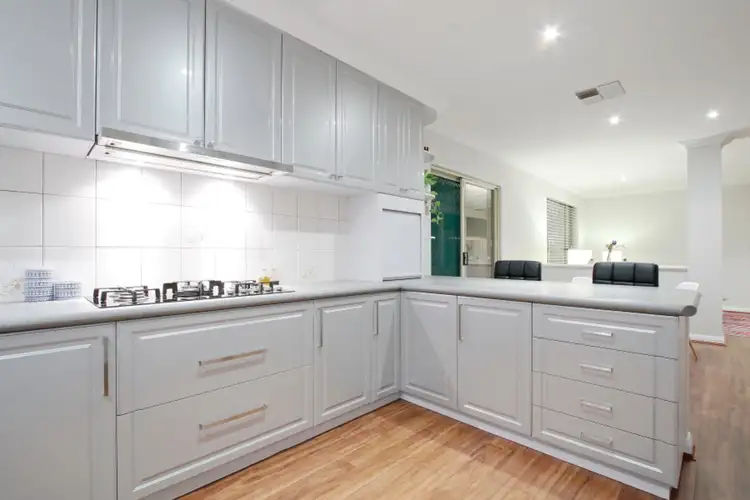 13 Della Road, Noranda WA 6062