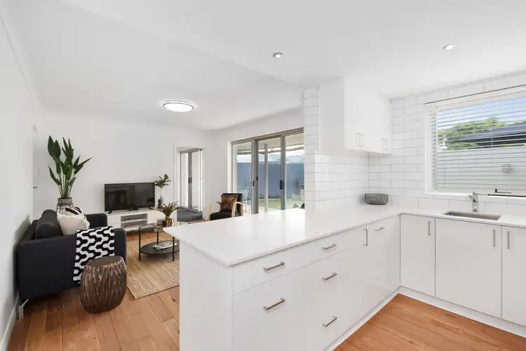 Sixth view of Homely unit listing, 4/101 Matheson Road, Applecross WA 6153