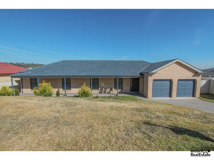 45 Lavelle Street, Bathurst NSW 2795