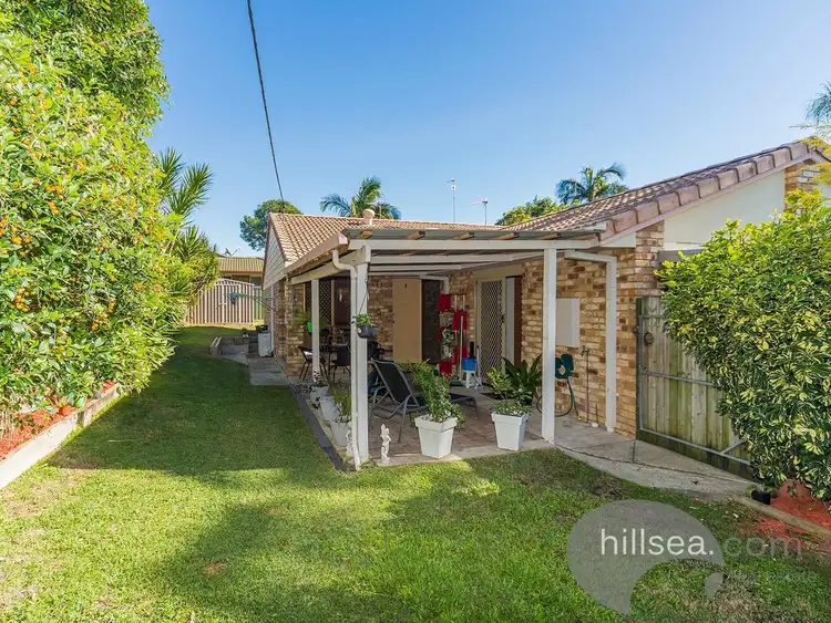 1/37 Government Road, Labrador QLD 4215