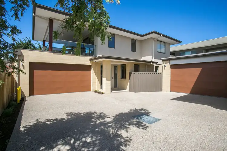 3, 9 Weir Street, Rye VIC 3941