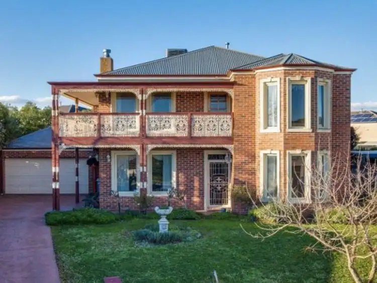 5 Sherbrooke Court, Narre Warren South VIC 3805