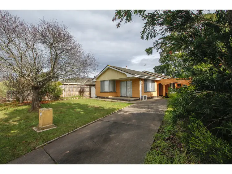 13 Buckley Street, Sale VIC 3850