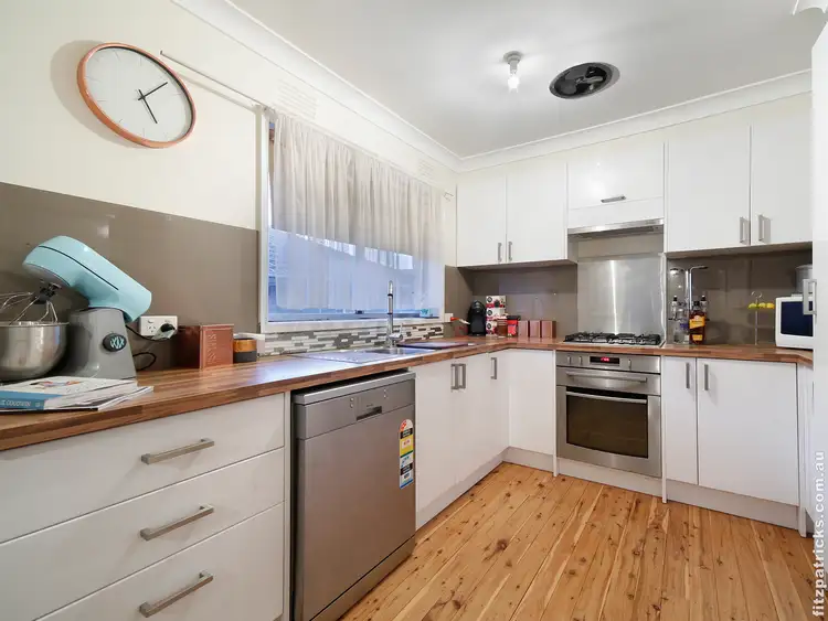 Third view of Homely house listing, 29 Leavenworth Drive, Mount Austin NSW 2650