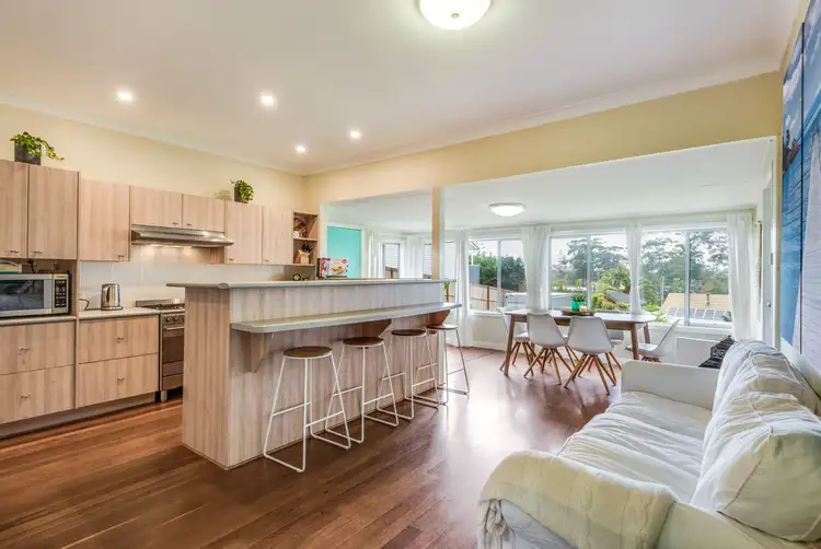 Sixth view of Homely house listing, 8 Ghersi Avenue, Wamberal NSW 2260