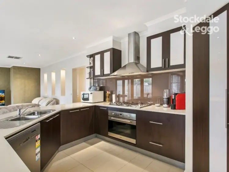 Second view of Homely house listing, 1 Kimberley Downs Court, Narre Warren South VIC 3805