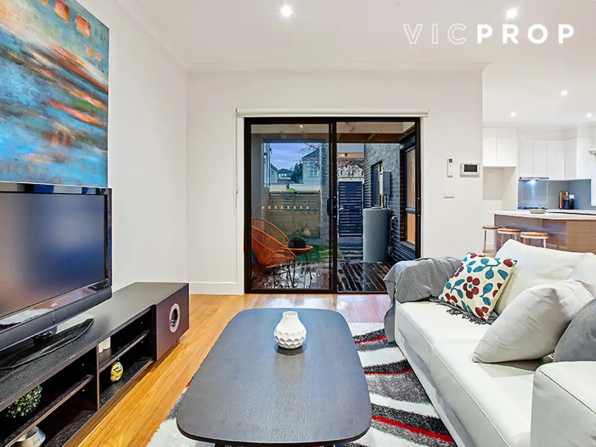 Main view of Homely townhouse listing, 1/6 Ruby Street, Balwyn VIC 3103