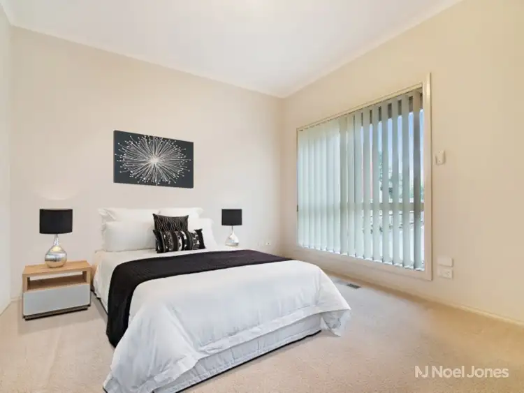 Sixth view of Homely townhouse listing, 2/10 Frank St, Doncaster VIC 3108