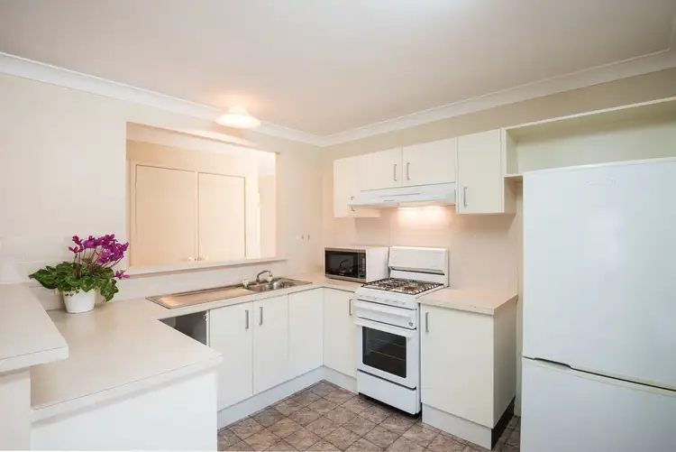 Second view of Homely house listing, 4 Gumleaf Close, Erina NSW 2250