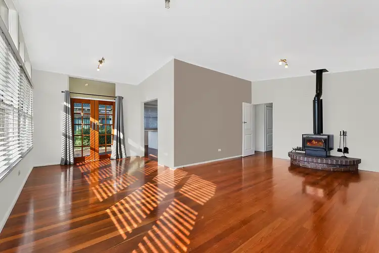 27 Pacific Street, Long Jetty NSW 2261