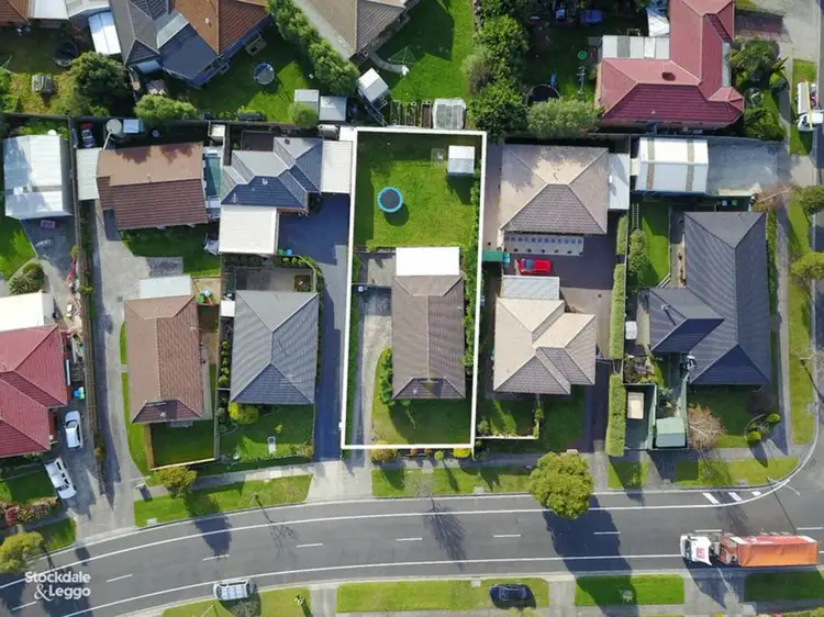 Second view of Homely house listing, 22 Amber Crescent, Narre Warren VIC 3805
