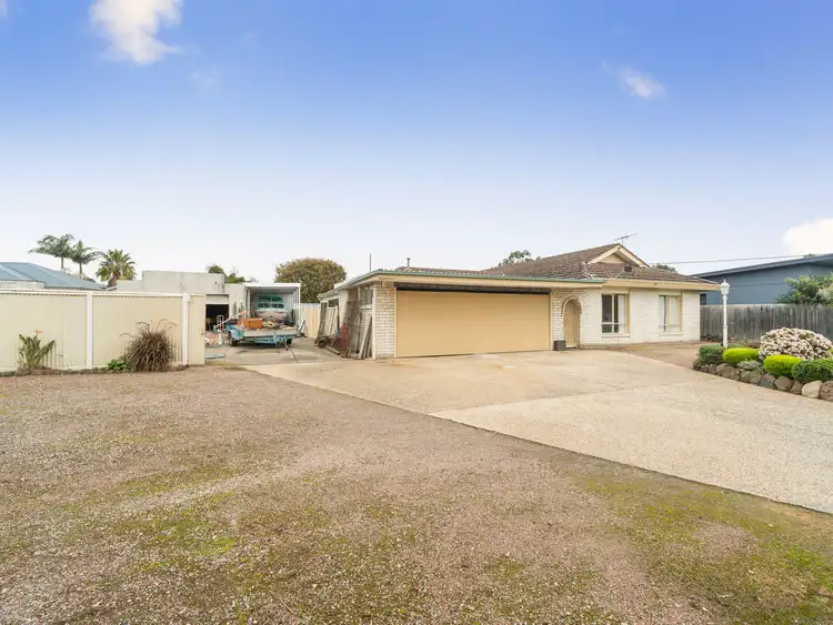 24 Centenary Street, Seaford VIC 3198