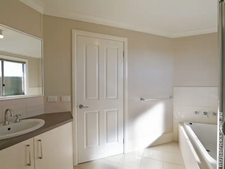 Fourth view of Homely unit listing, 2/5 Quandong Place, Forest Hill NSW 2651