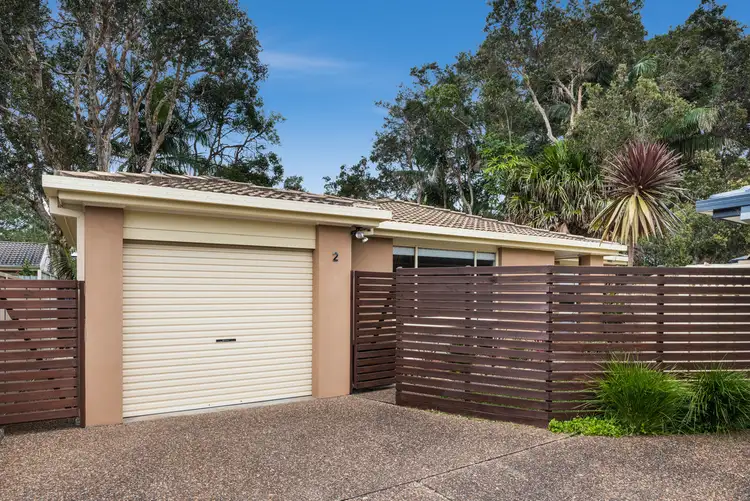 Second view of Homely house listing, 2/26 Renown Street, Wamberal NSW 2260