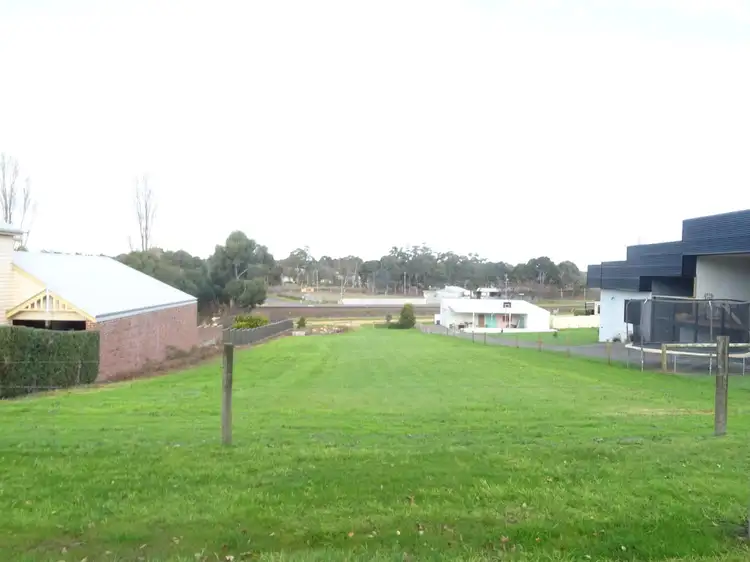 290 Gray Street, Hamilton VIC 3300