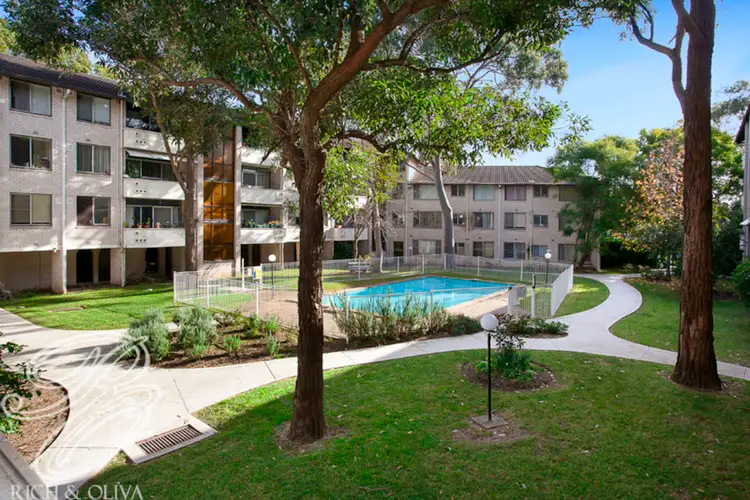 28/122 Georges River Road, Croydon Park NSW 2133