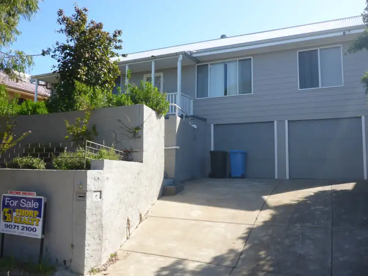 3 Burton Road, Castletown WA 6450