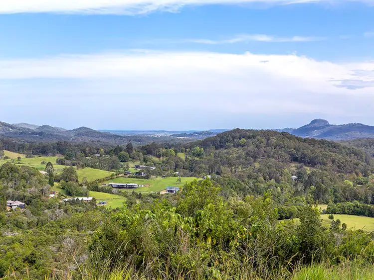 61 Sunrise Road, Eumundi QLD 4562