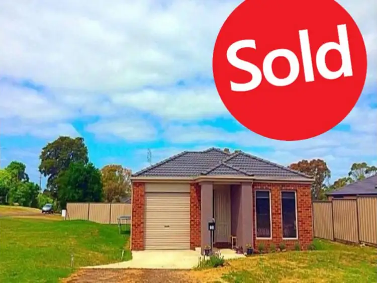 Main view of Homely unit listing, 14 Mount Road, Mortlake VIC 3272