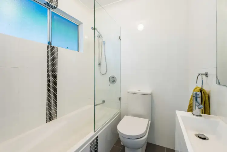 Seventh view of Homely house listing, 35 Emma James Street, Springfield NSW 2250