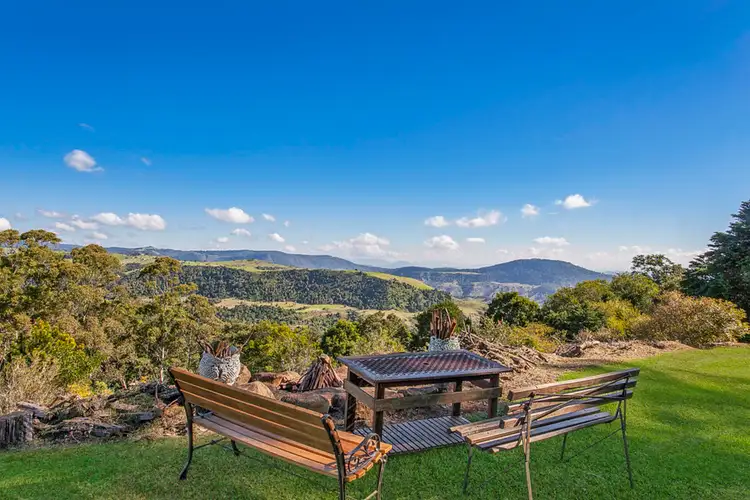 2179 Beechmont Road, Beechmont QLD 4211