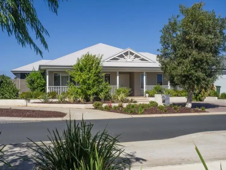 24 Provincia Parade, Yalyalup WA 6280