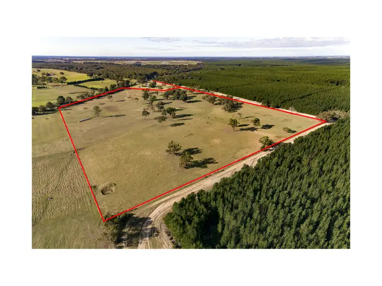446B Seaspray Road, Longford VIC 3851