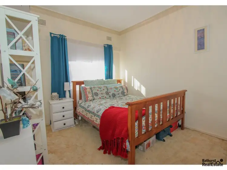 Fifth view of Homely house listing, 6 Violet Street, South Bathurst NSW 2795