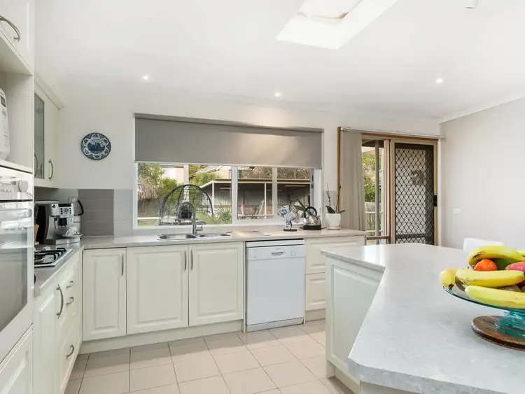 Sixth view of Homely house listing, 17 Vera Street, Frankston VIC 3199