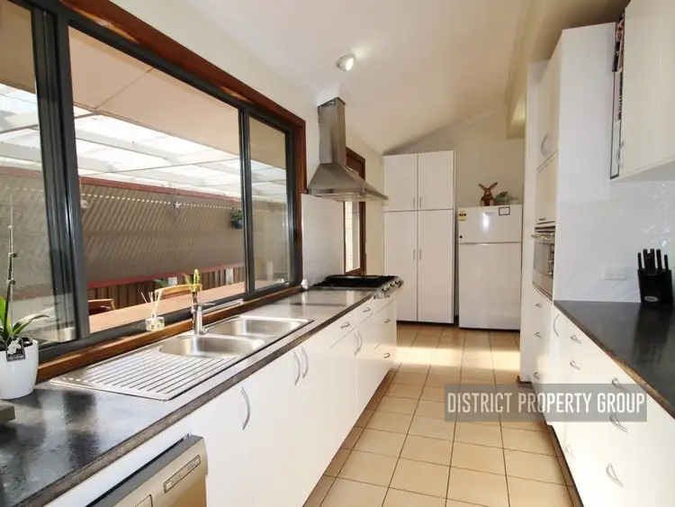 Second view of Homely house listing, 10 Stuart Street, Wangaratta VIC 3677