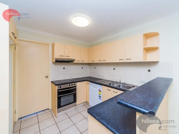1/25 Callistemon Court, Arundel QLD 4214