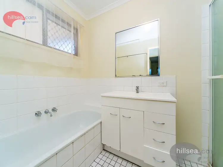 Seventh view of Homely semi-detached listing, 1/25 Callistemon Court, Arundel QLD 4214