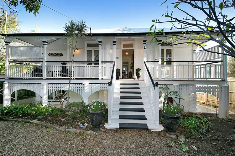 11 Pitt Street, Annerley QLD 4103